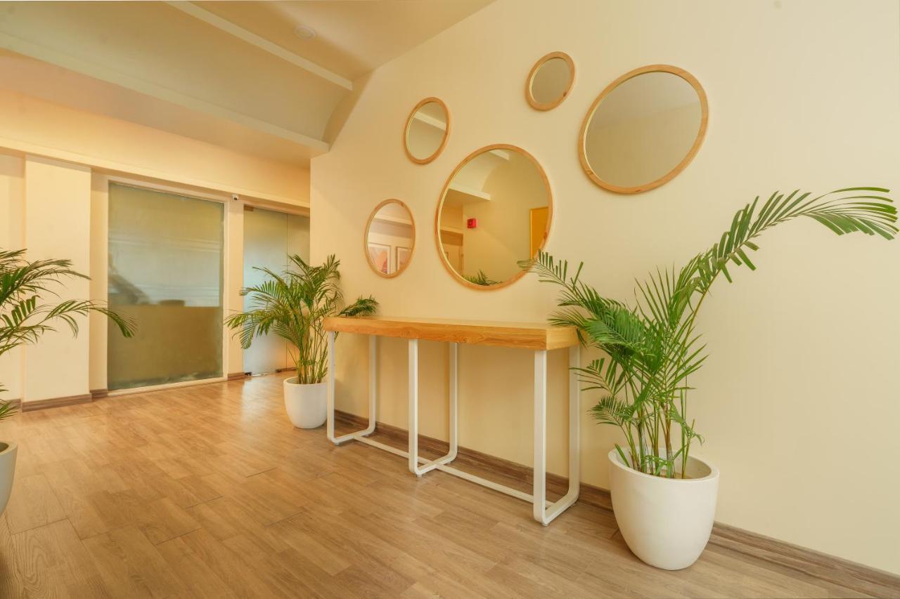 Bloom Hotel - Sector 62 Noida Zewnętrze zdjęcie